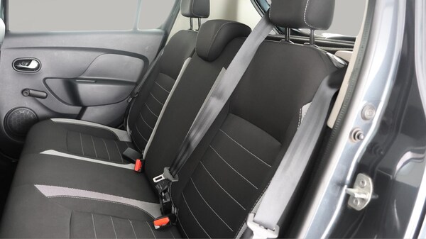 Used Dacia Sandero Stepway 2017 for sale - 76337189: Photo 16