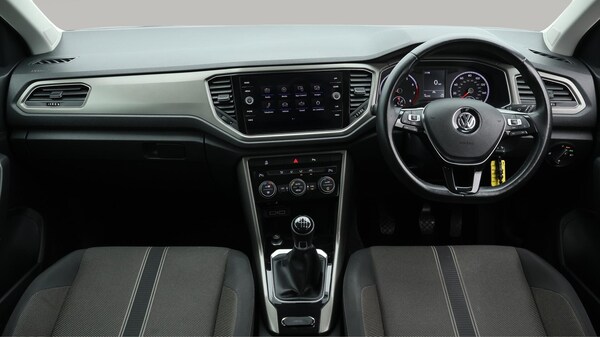 Used Volkswagen T-Roc 2020 for sale - 76152308: Photo 14
