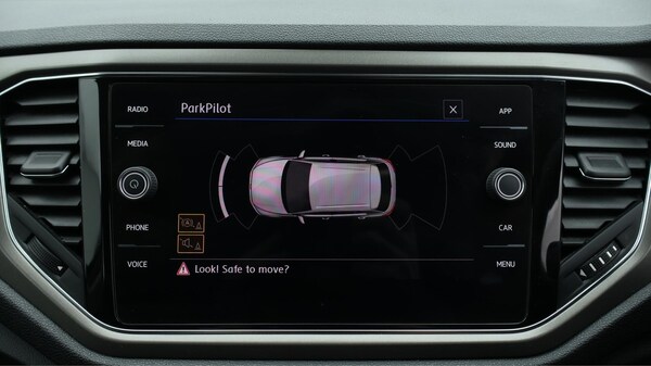 Used Volkswagen T-Roc 2020 for sale - 76152308: Photo 24