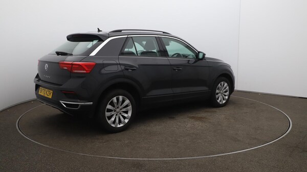 Used Volkswagen T-Roc 2020 for sale - 76152308: Photo 53
