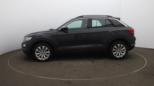 Used Volkswagen T-Roc 2020 for sale - 76152308: Photo 65