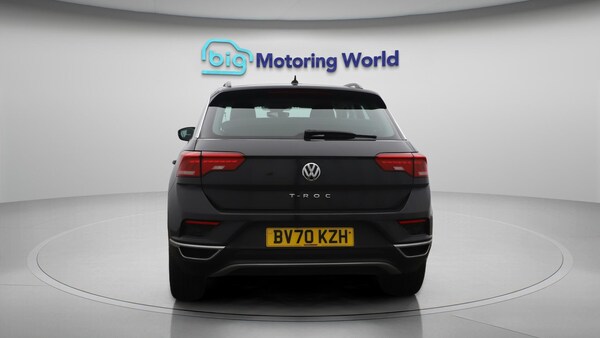 Used Volkswagen T-Roc 2020 for sale - 76152308: Photo 7