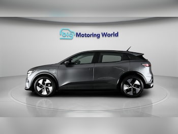 Used Renault Megane E Tech 2023 for sale - 79459490: Photo
