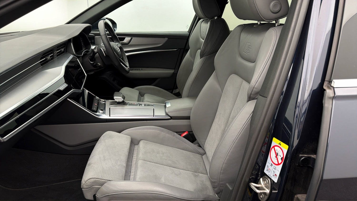 Used Audi A6 Avant 2023 for sale - 78162114: Photo 13