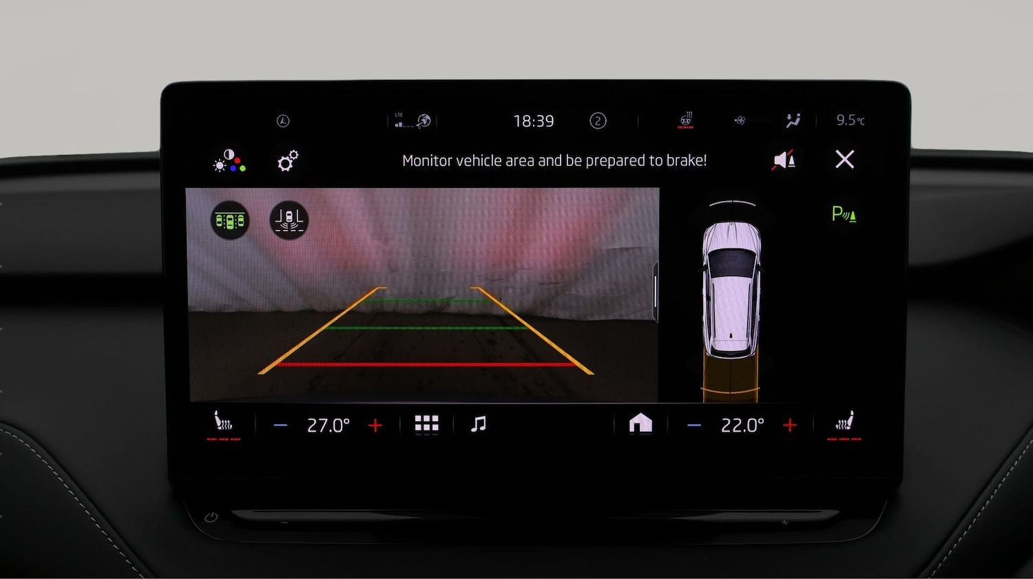 Used Skoda Enyaq 2023 for sale - 77182053: Photo 24