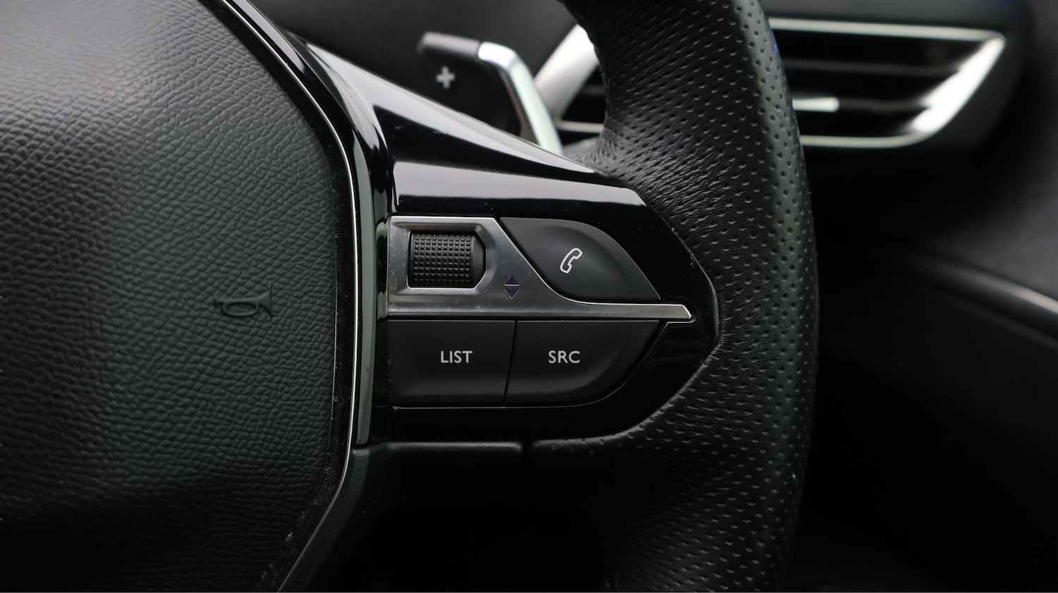 Used Peugeot 3008 2019 for sale - 77902209: Photo 26