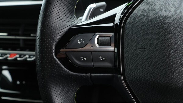 Used Peugeot 208 2023 for sale - 75990258: Photo 24