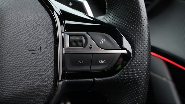 Used Peugeot 208 2023 for sale - 75990258: Photo 25
