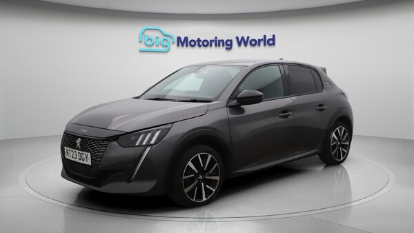 Used Peugeot 208 2023 for sale - 75990258: Photo 4