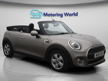 2019 (19) - 1.5 Cooper Classic Convertible 2dr Petrol Manual Euro 6 (s/s) (136 ps)