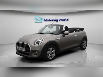 Used MINI Convertible 2019 for sale - 75578683: Photo