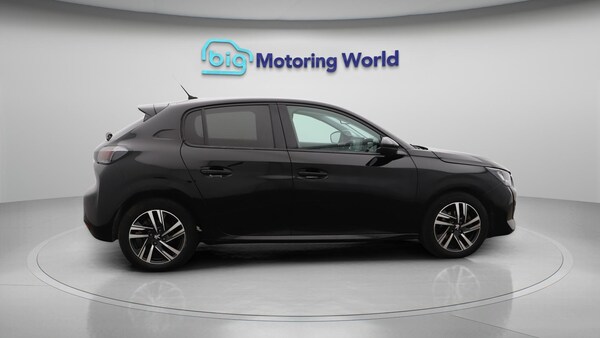 Used Peugeot 208 2023 for sale - 75991252: Photo 9