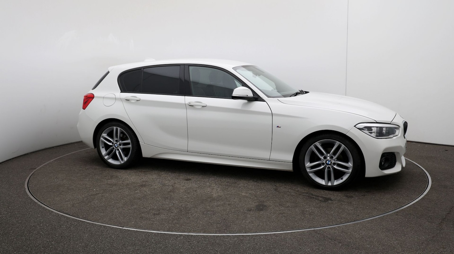 Used BMW 1 Series 2019 for sale - 76815301: Photo 38