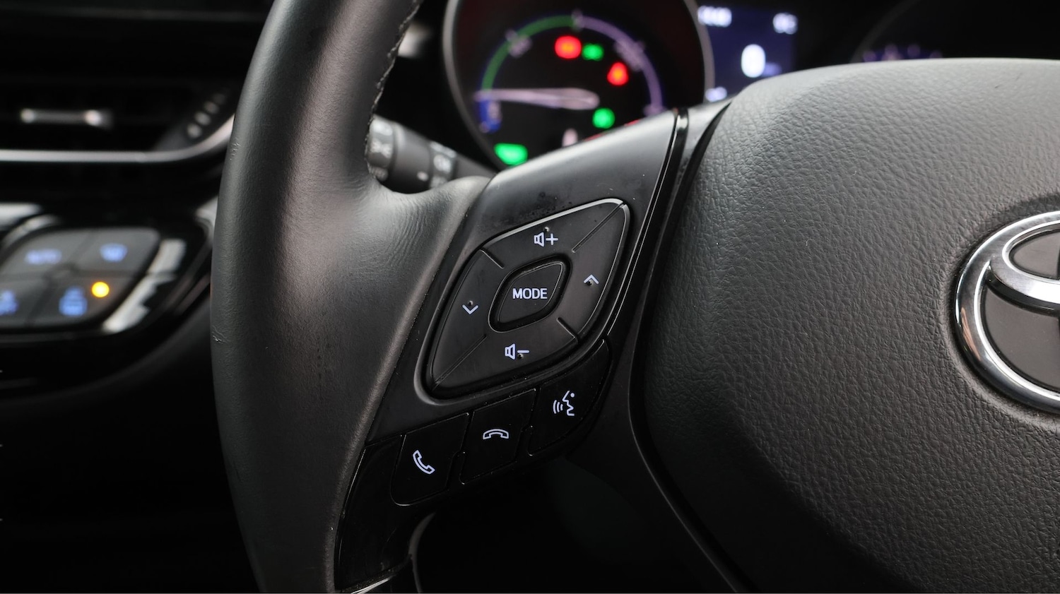 Used Toyota C-HR 2023 for sale - 77610314: Photo 22