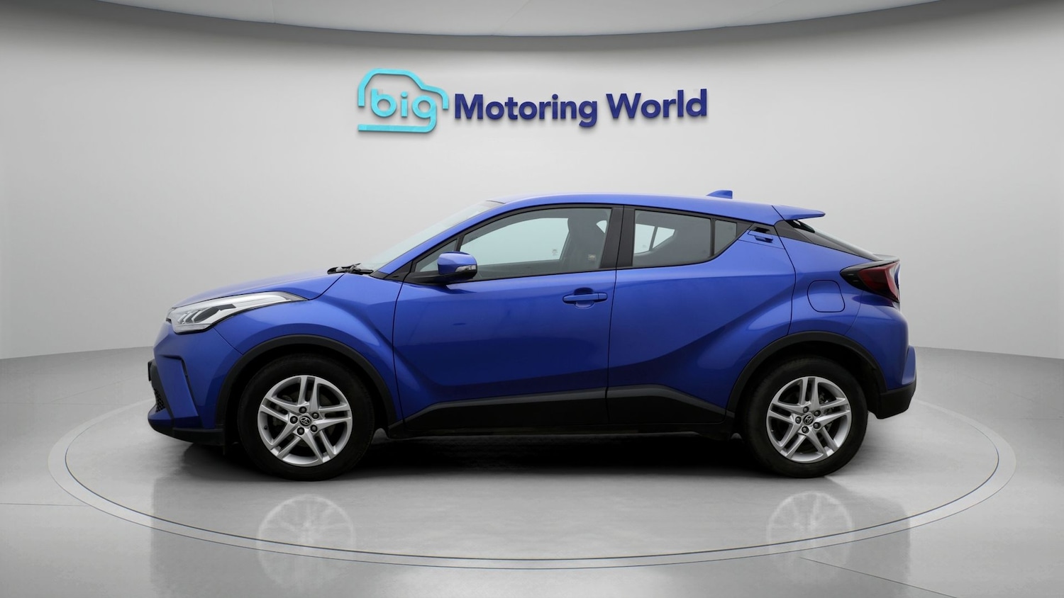 Used Toyota C-HR 2023 for sale - 77610314: Photo 4