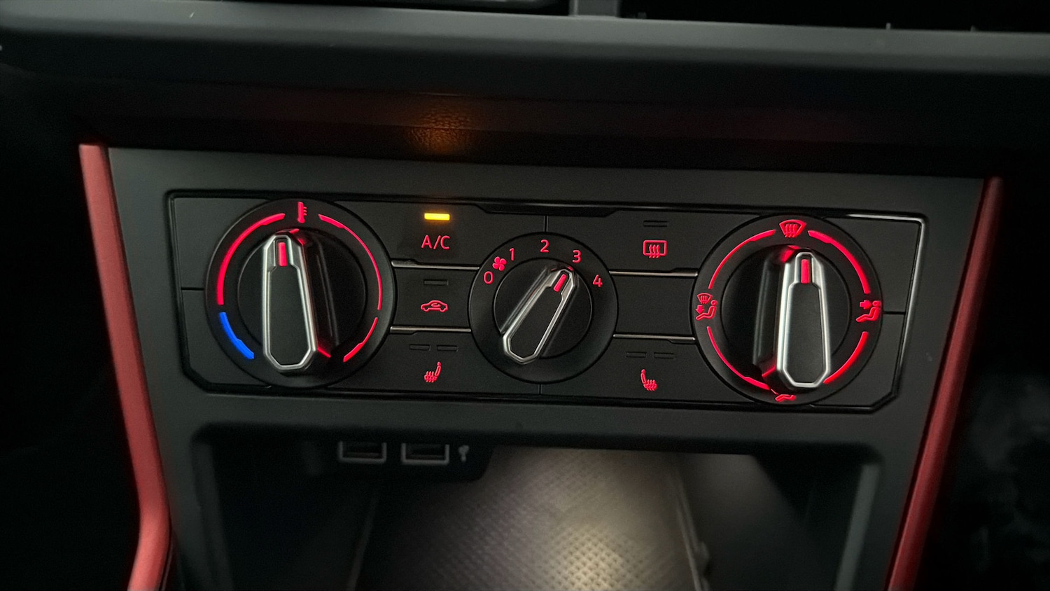 Used Volkswagen Polo 2020 for sale - 77701984: Photo 11