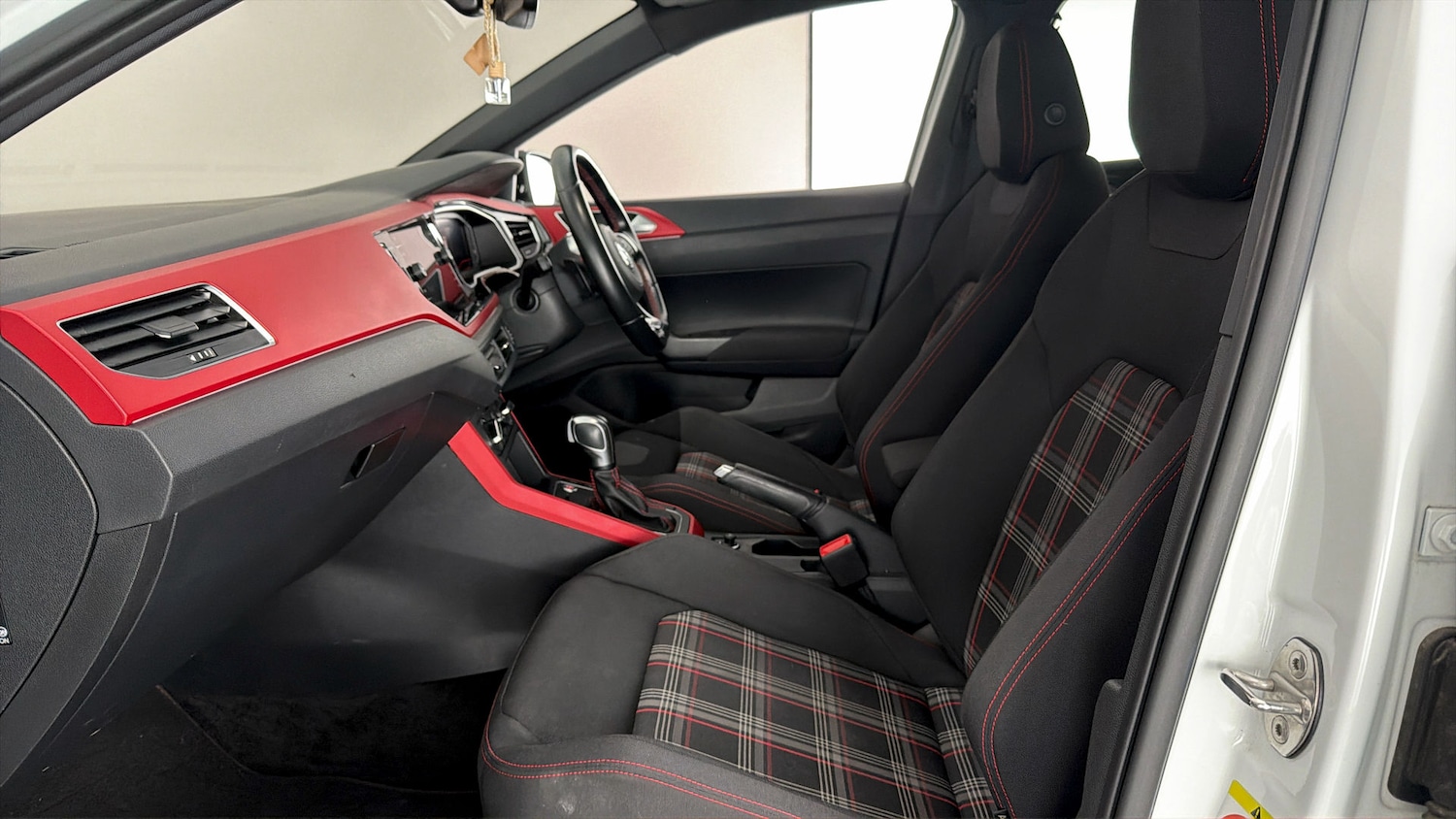 Used Volkswagen Polo 2020 for sale - 77701984: Photo 13