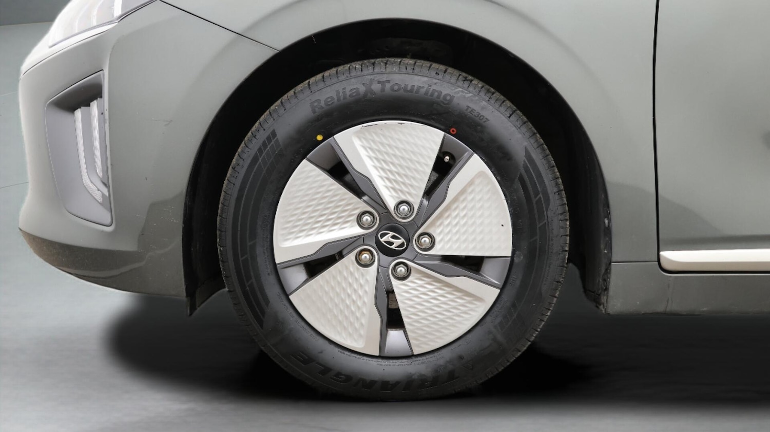 Used Hyundai IONIQ 2022 for sale - 76109850: Photo 18