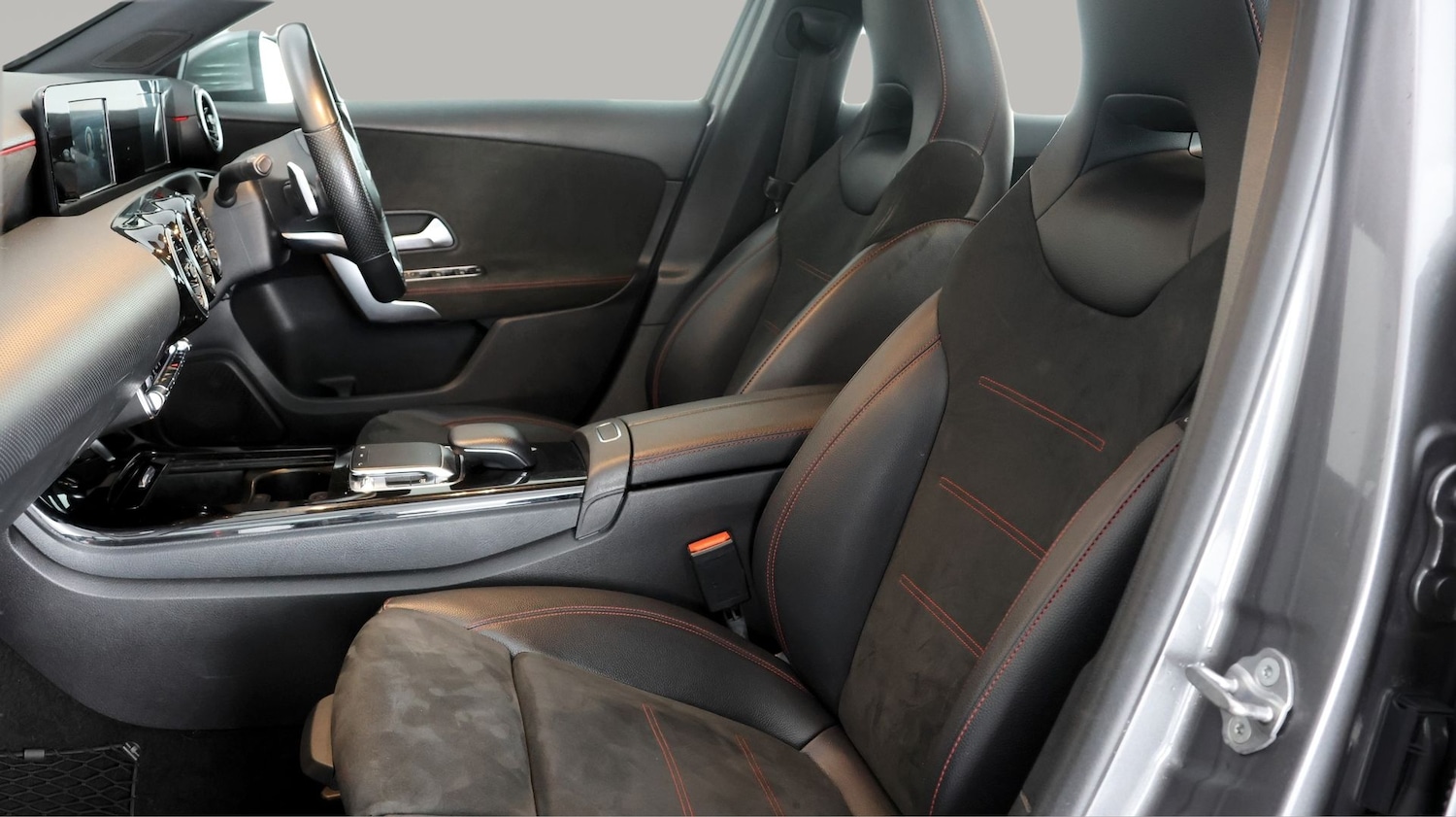 Used Mercedes-Benz A-Class 2019 for sale - 77631161: Photo 14