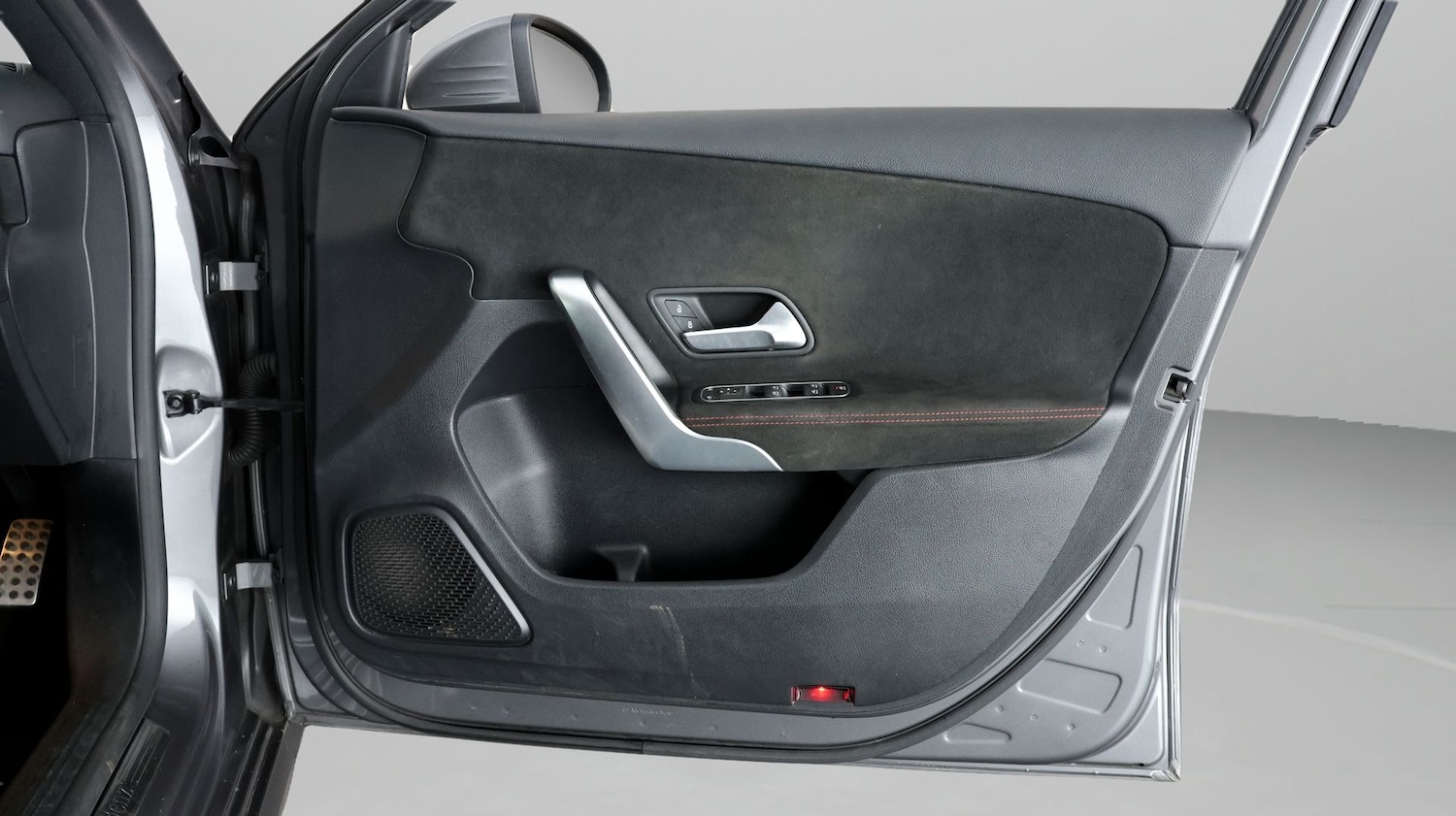 Used Mercedes-Benz A-Class 2019 for sale - 77631161: Photo 15