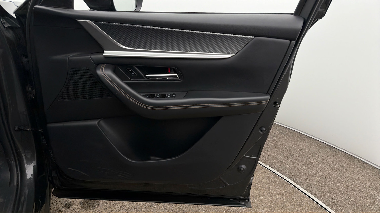 Used Mazda CX-60 2023 for sale - 78079330: Photo 14