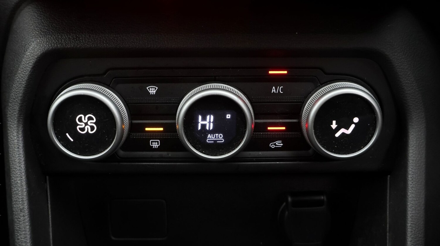 Used Dacia Jogger 2024 for sale - 77181600: Photo 12