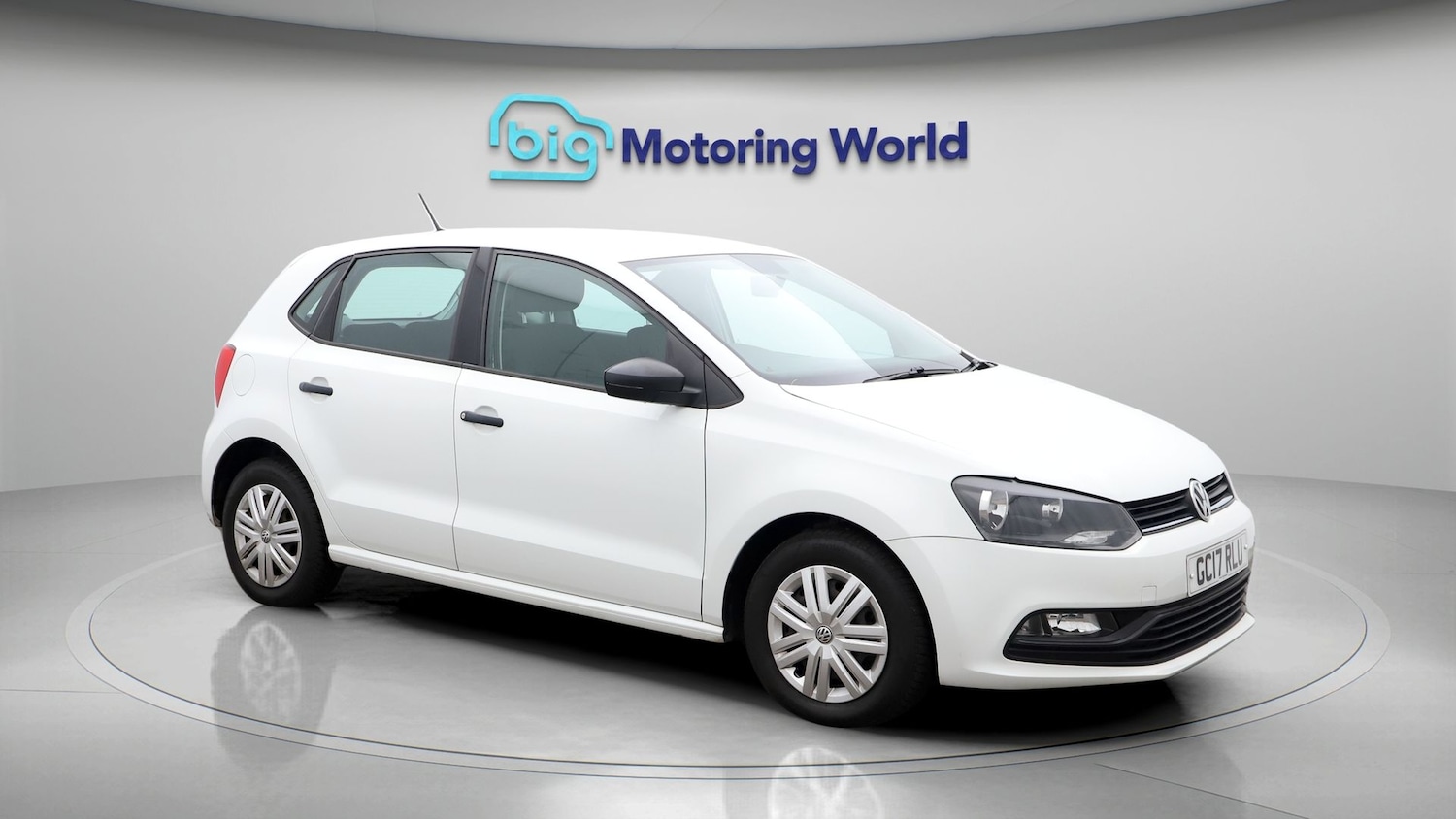 Used Volkswagen Polo 2017 for sale - 77688178: Photo 1