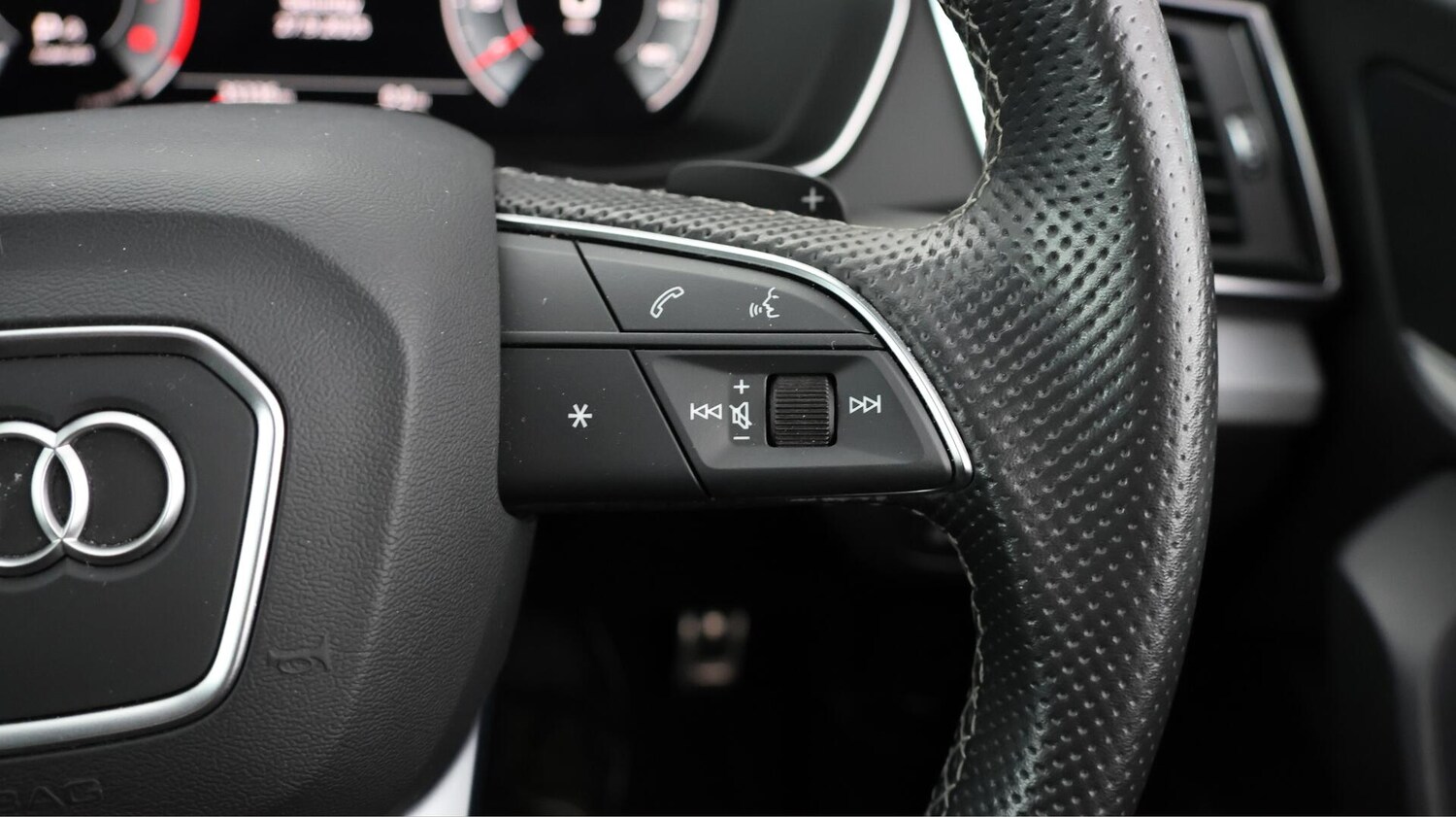 Used Audi Q5 2022 for sale - 76094427: Photo 42