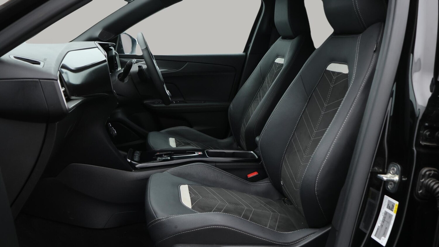 Used Vauxhall Mokka 2024 for sale - 76166796: Photo 15