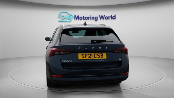 Used Skoda Octavia 2021 for sale - 76239703: Photo 7