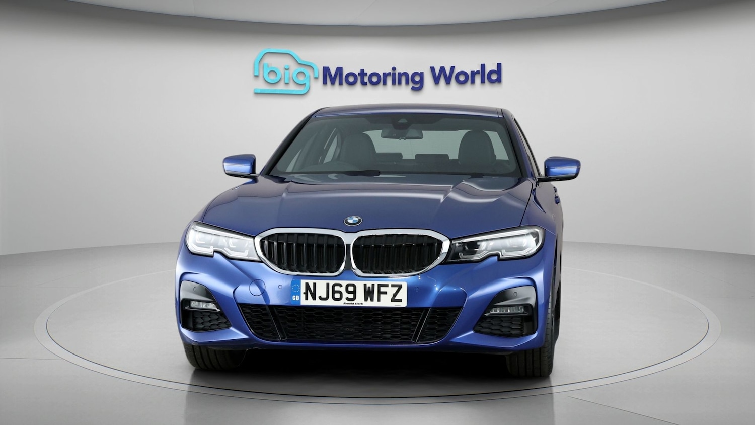 Used BMW 3 Series 2019 for sale - 77630726: Photo 2
