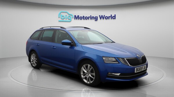 Used Skoda Octavia 2019 for sale - 76214037: Photo 2