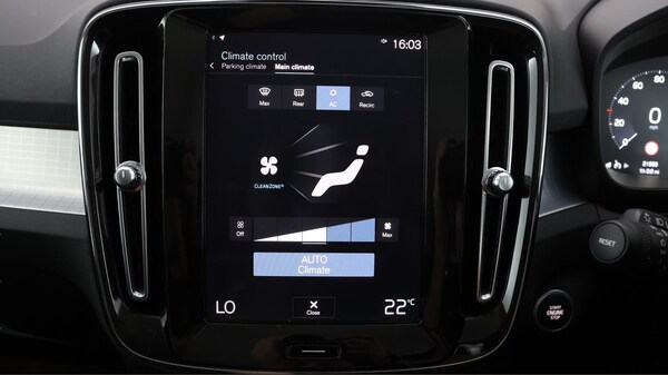 Used Volvo XC40 2022 for sale - 75520025: Photo 12