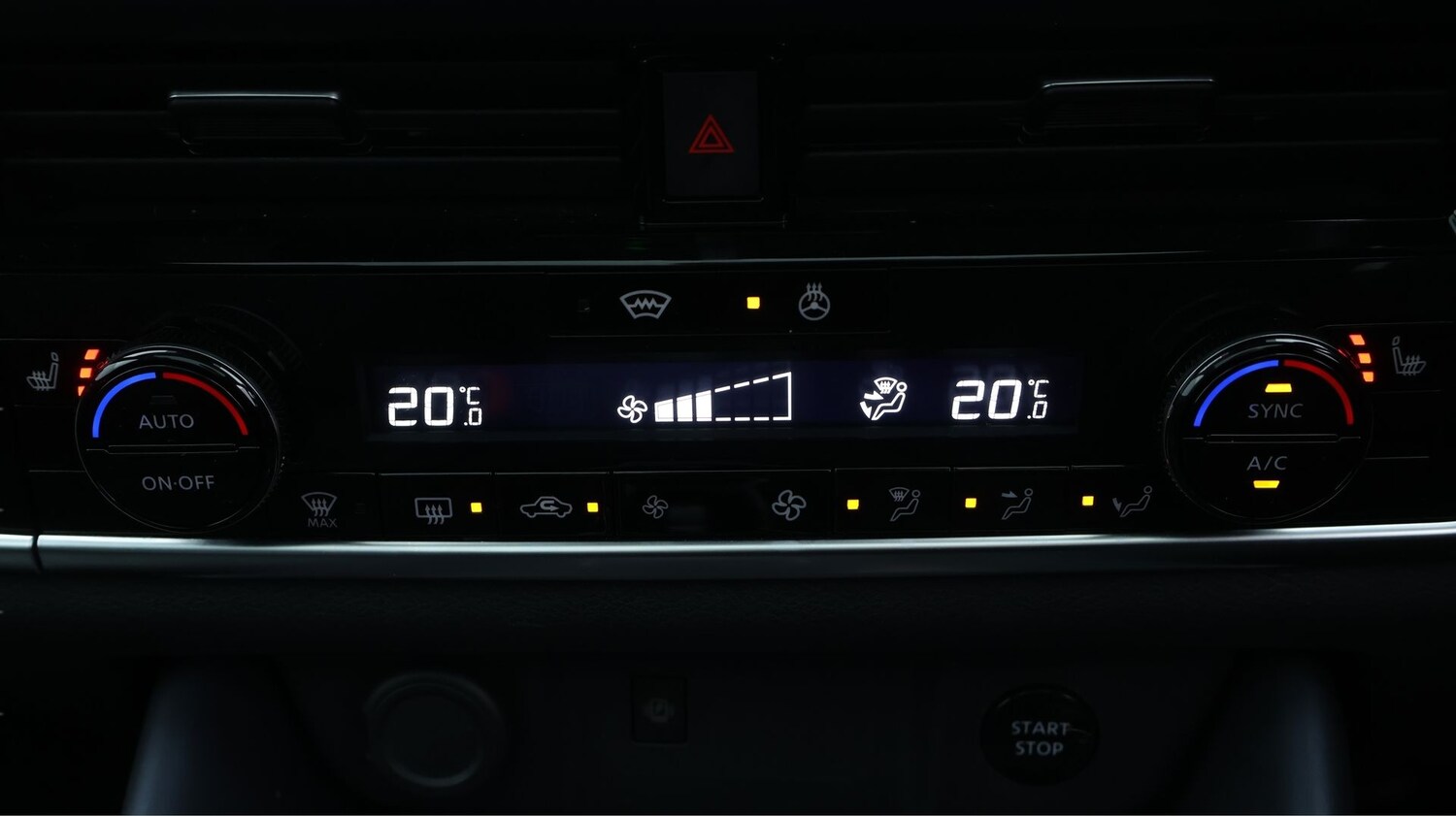 Used Nissan Qashqai 2023 for sale - 77902203: Photo 12