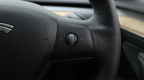 Used Tesla Model 3 2021 for sale - 76189262: Photo 25