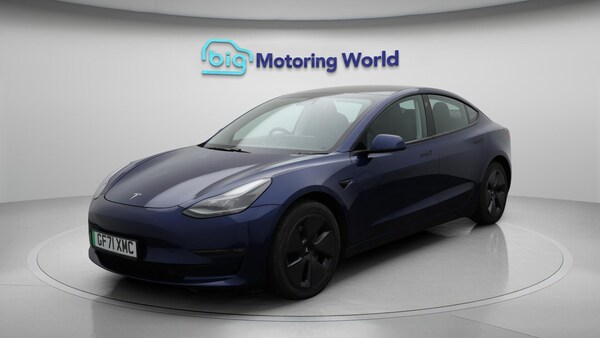 Used Tesla Model 3 2021 for sale - 76189262: Photo 4