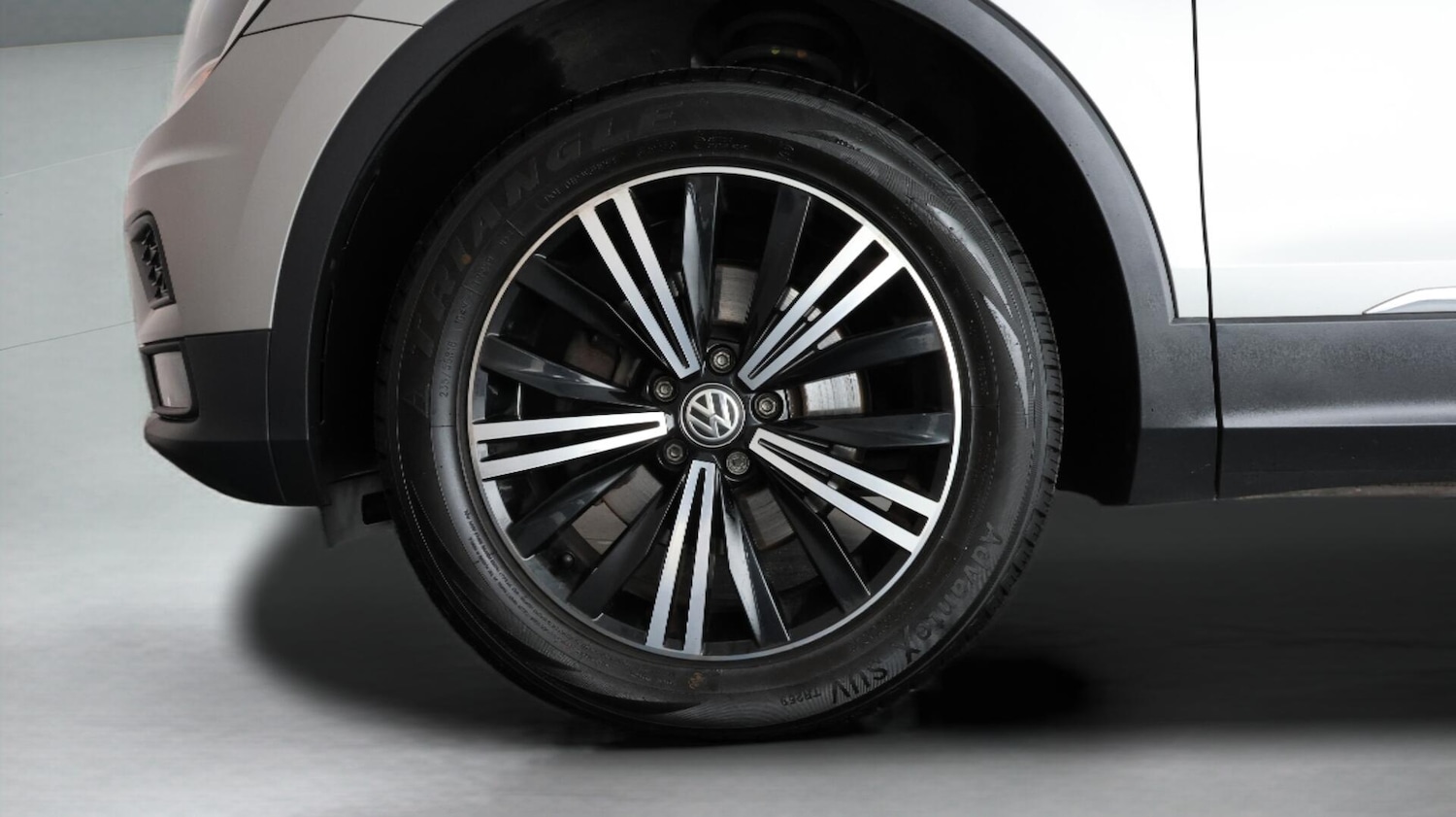 Used Volkswagen Tiguan 2018 for sale - 76597082: Photo 18