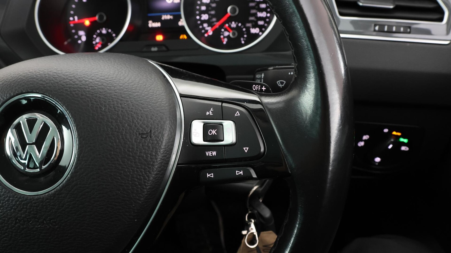 Used Volkswagen Tiguan 2018 for sale - 76597082: Photo 23