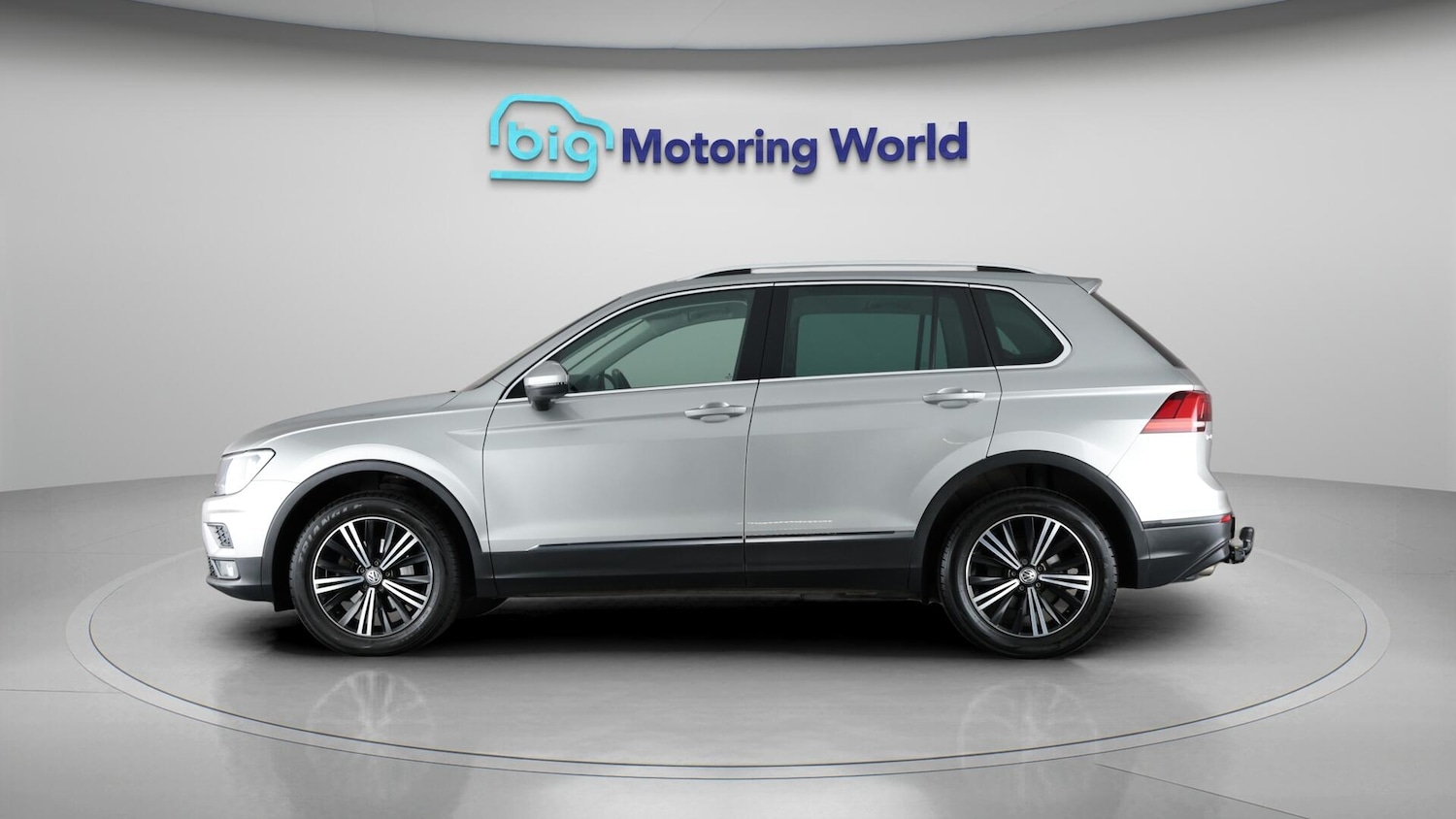 Used Volkswagen Tiguan 2018 for sale - 76597082: Photo 4