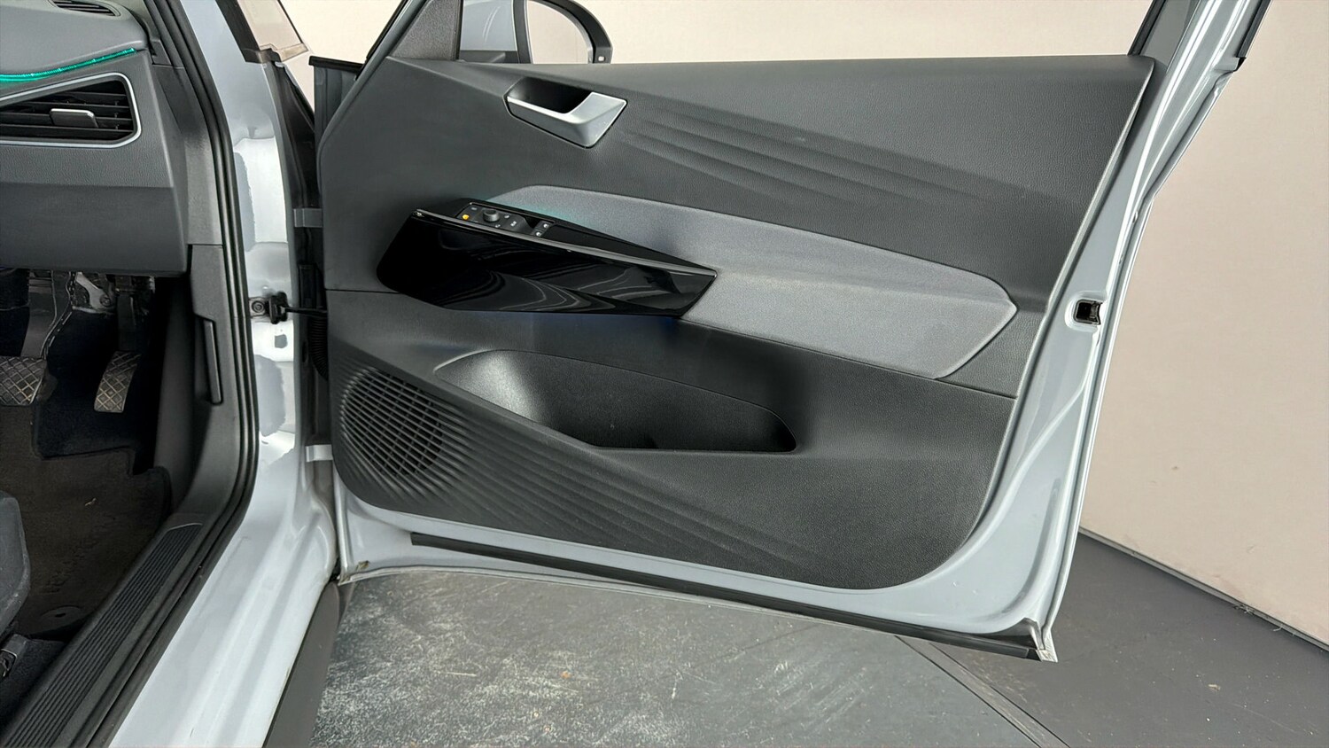 Used Volkswagen ID.3 2021 for sale - 78011450: Photo 14