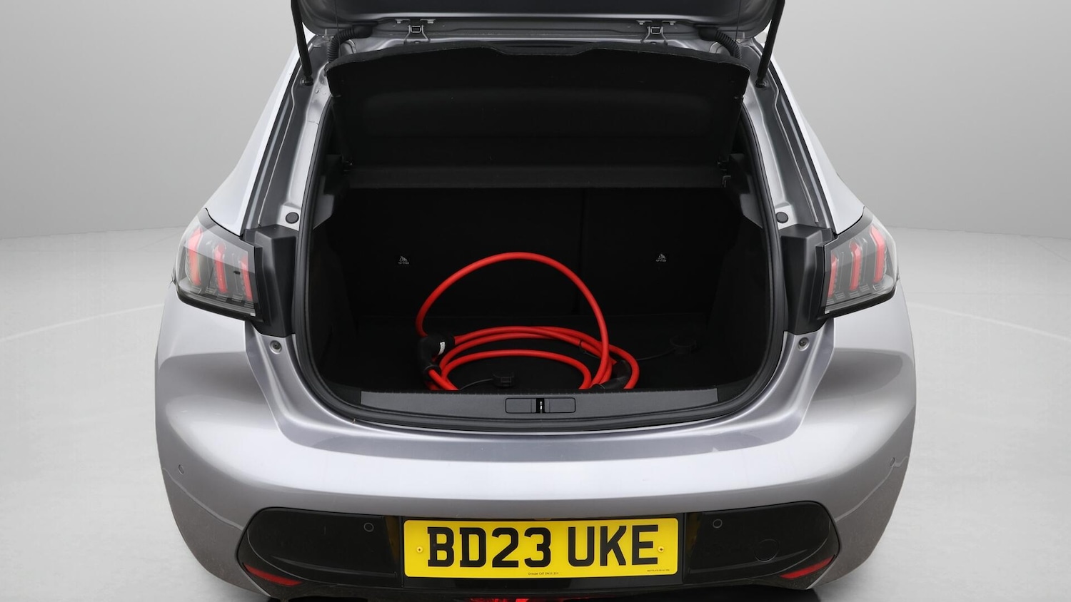 Used Peugeot E-208 2023 for sale - 76645884: Photo 17