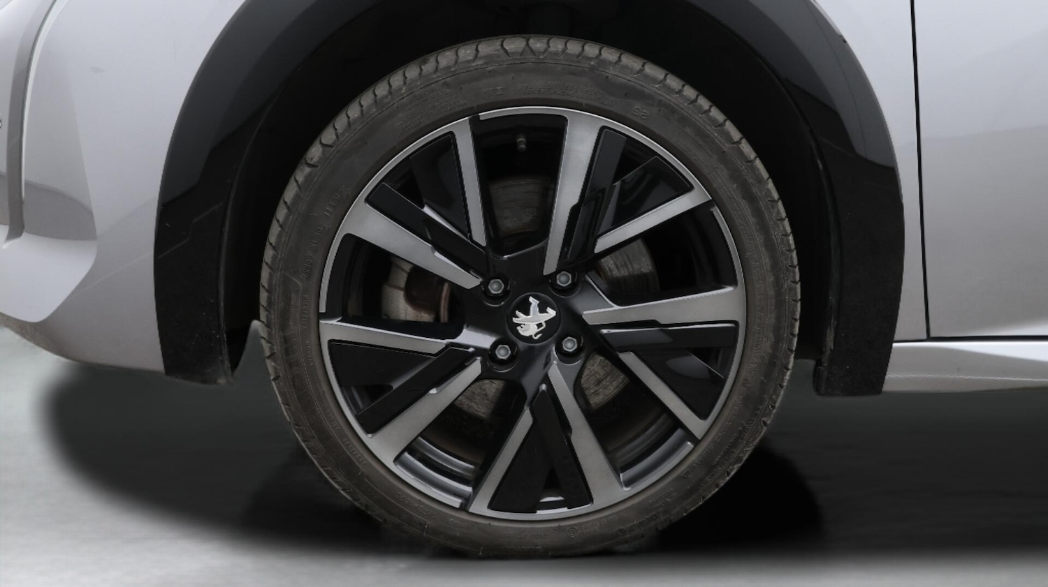 Used Peugeot E-208 2023 for sale - 76645884: Photo 18