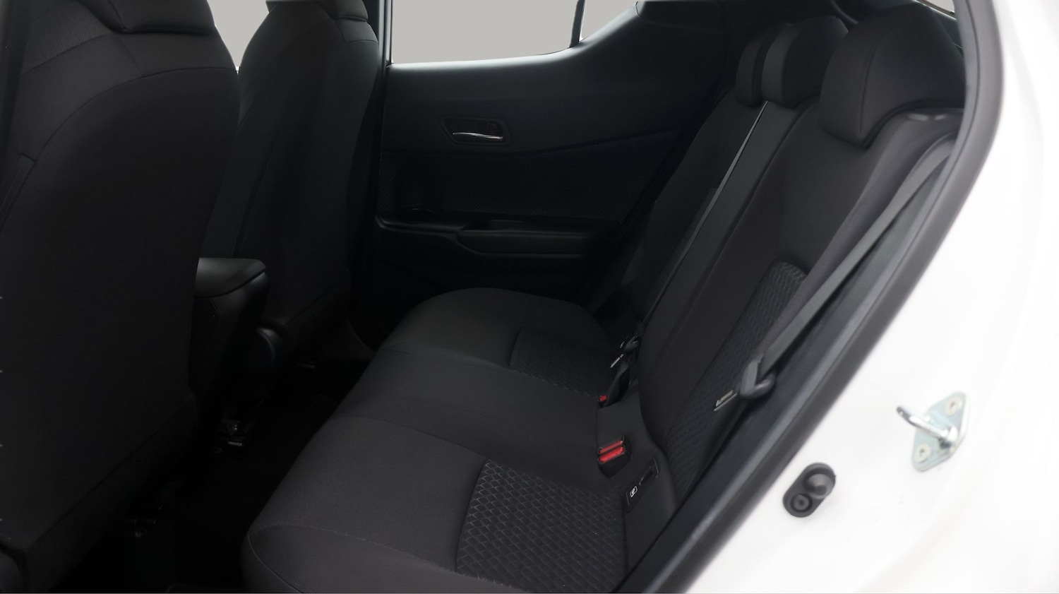 Used Toyota C-HR 2022 for sale - 77653590: Photo 16