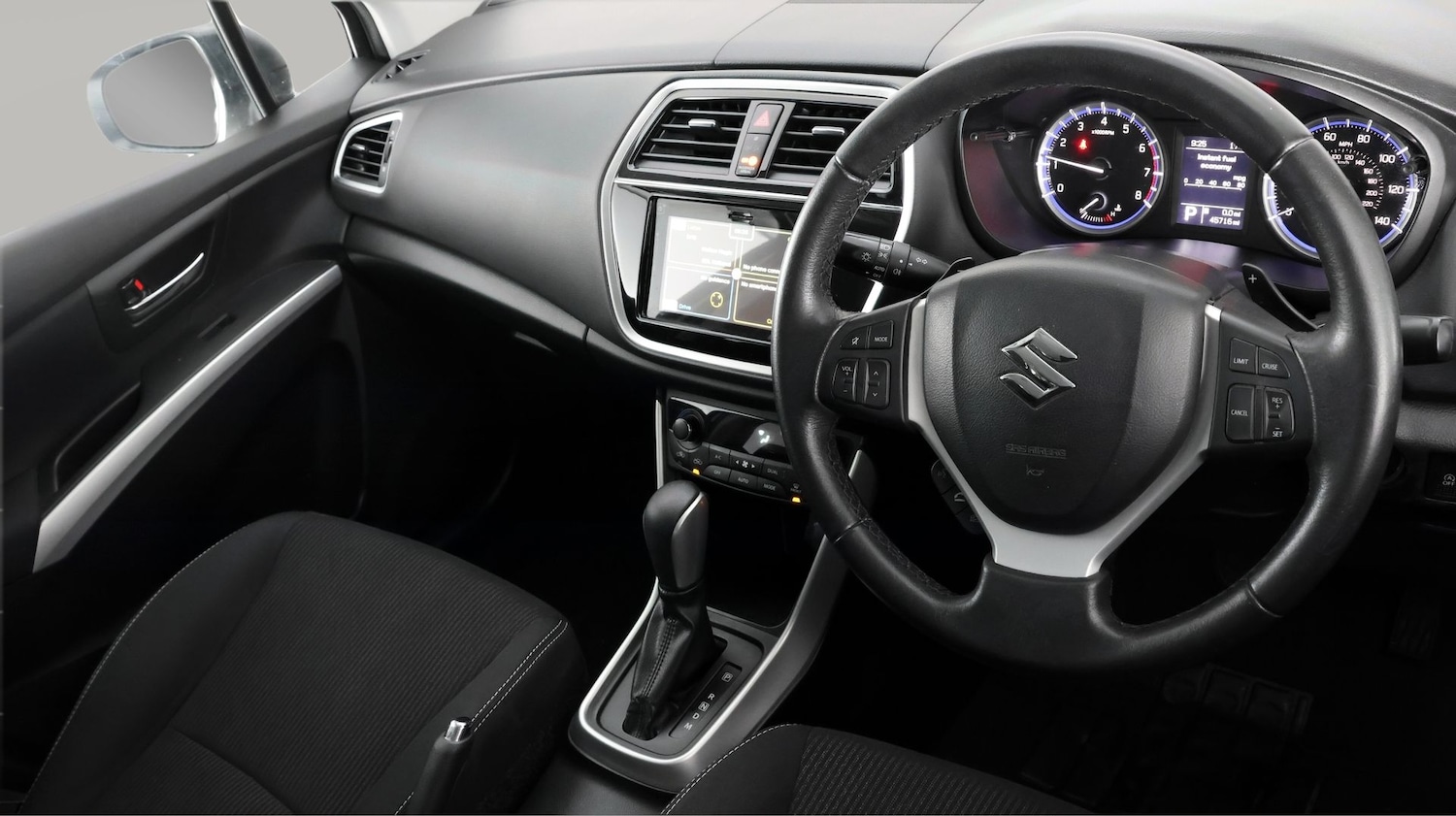 Used Suzuki SX4 S-Cross 2017 for sale - 77581905: Photo 9