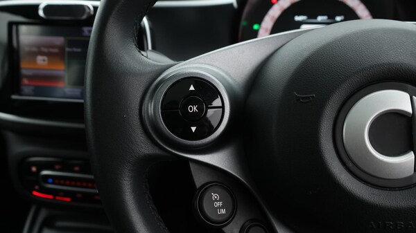 Used smart forfour 2017 for sale - 76246612: Photo 25