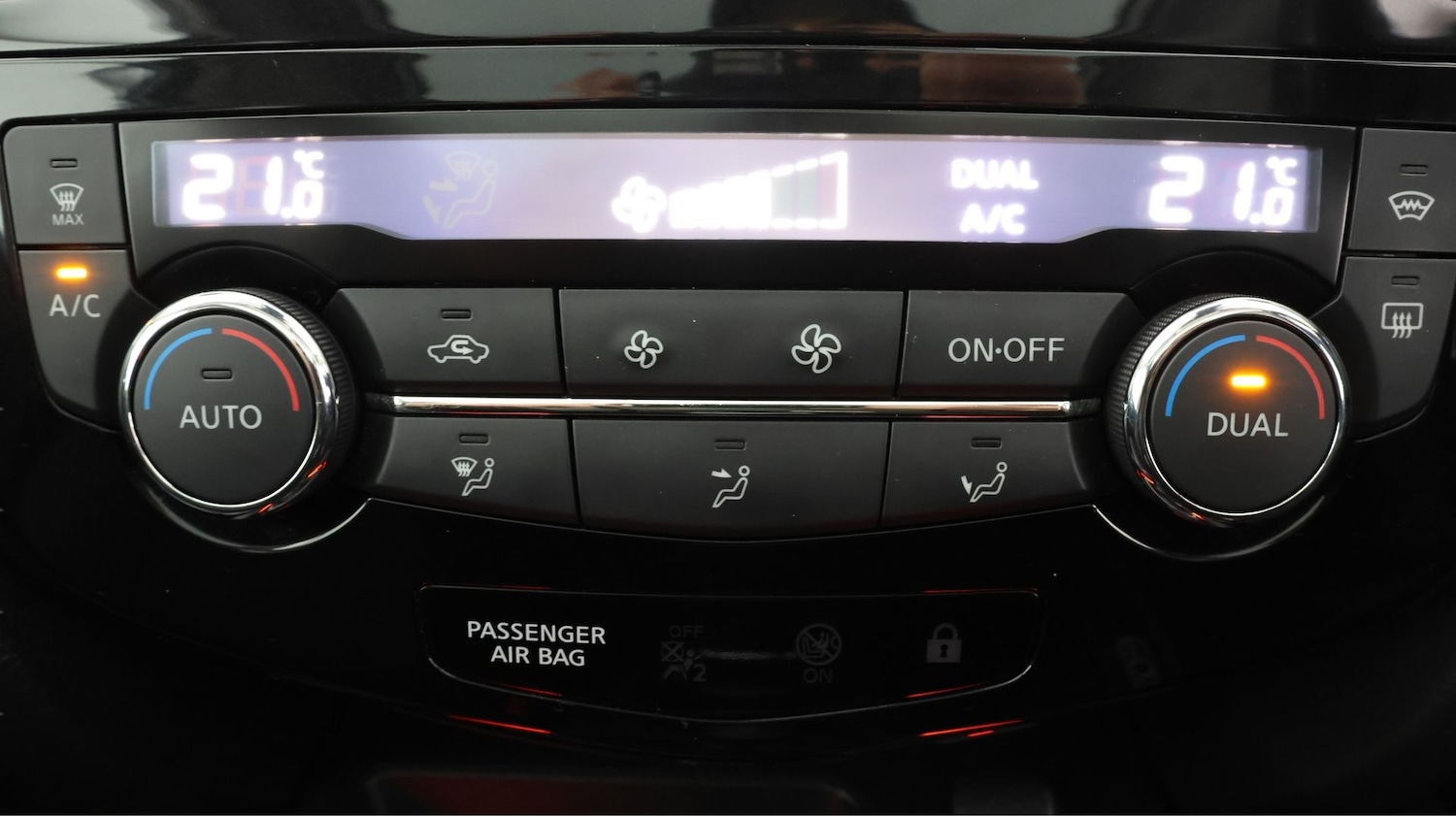 Used Nissan Qashqai for sale - 77439639: Photo 12