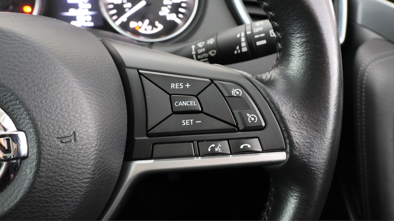 Used Nissan Qashqai for sale - 77439639: Photo 23