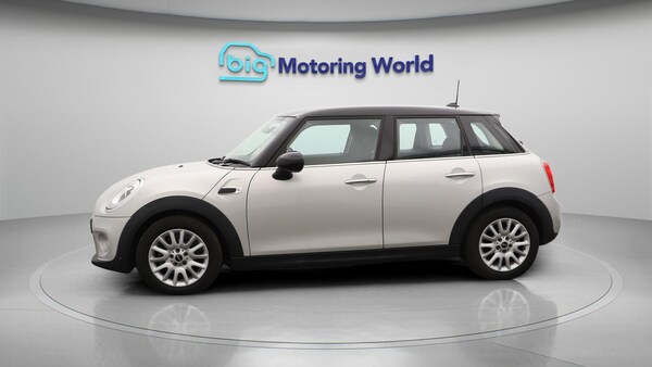 Used MINI Hatch 2017 for sale - 76214709: Photo 5