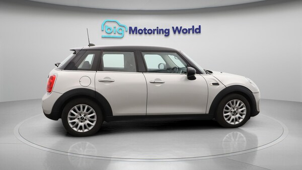 Used MINI Hatch 2017 for sale - 76214709: Photo 9