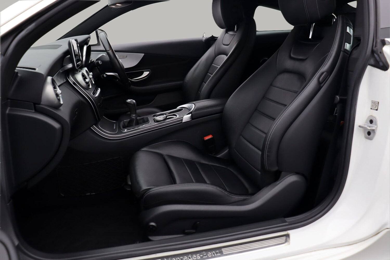 Used Mercedes-Benz C Class 2017 for sale - 77449005: Photo 14